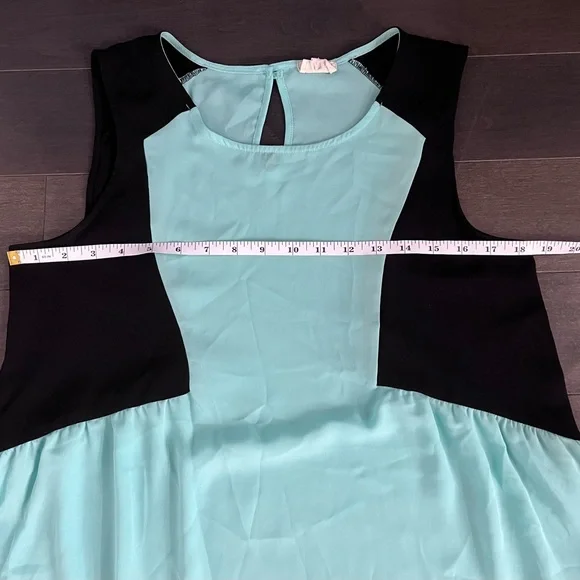 Women’s One Clothing Y2K Turquoise, & black sleeveless tank top Size M - Picture 4 of 5